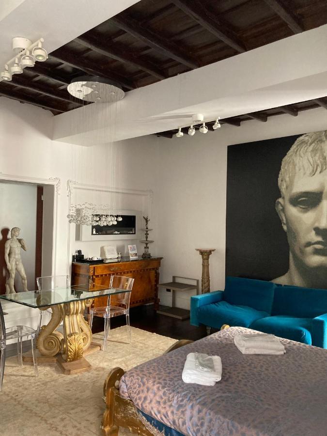 D.R.Rome Spanish Luxury Suites Exterior photo